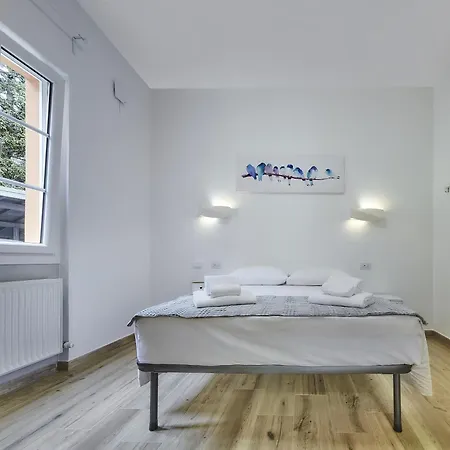 Διαμέρισμα Casa Giuditta With Air Conditioning And Pool Lierna